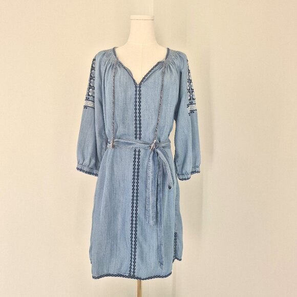 GAP denim style dress with embroidery details, size XS - Picture 1 of 8